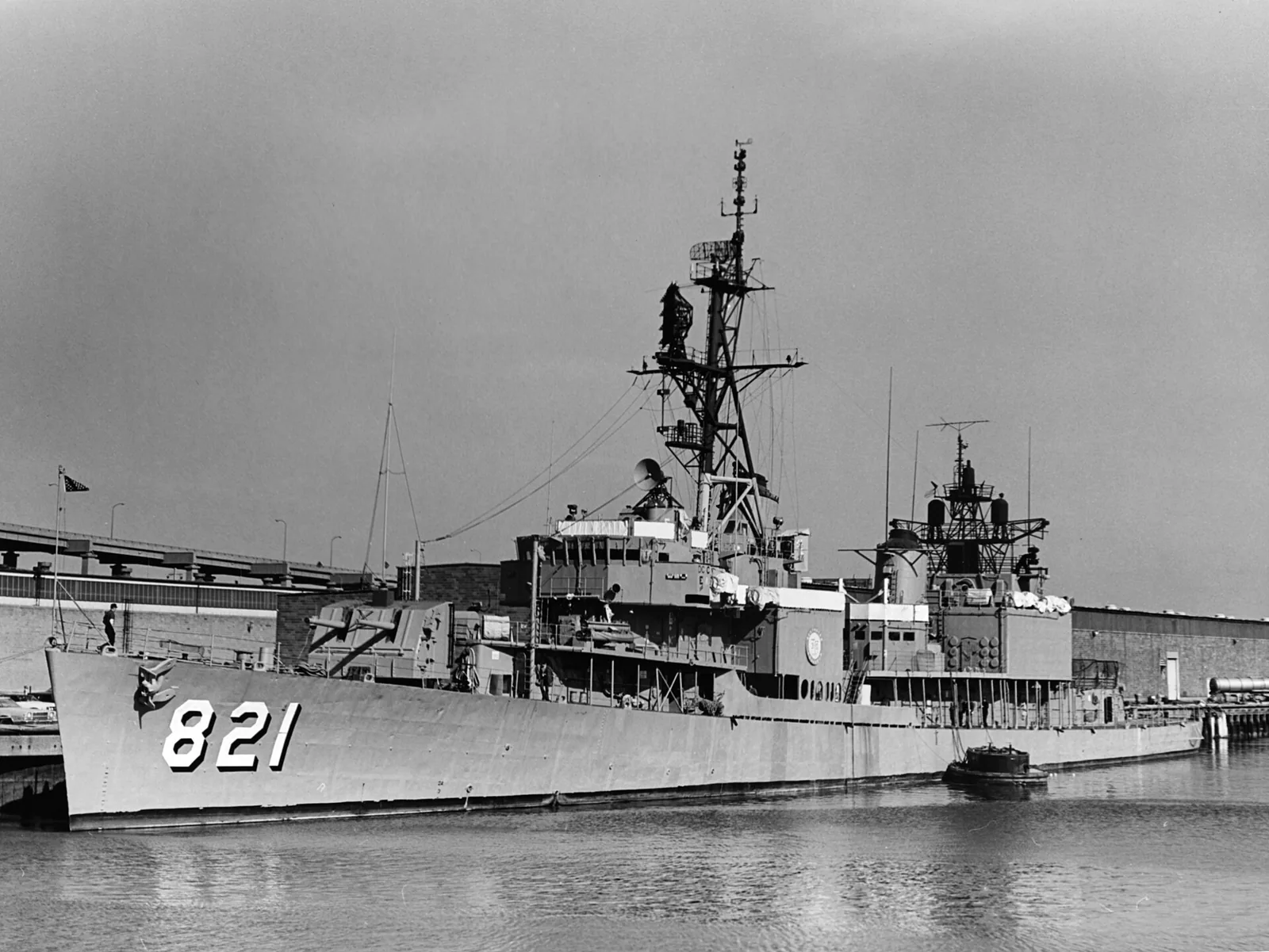 USS Johnston (DD-821)