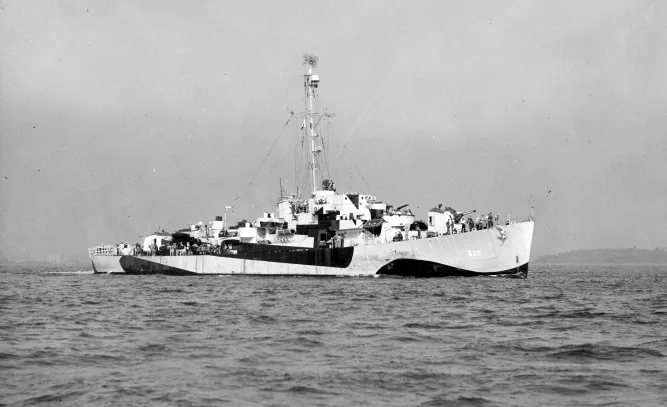 USS Lewis (DE-535)