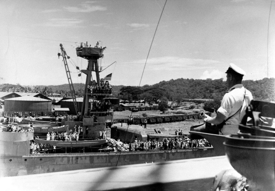 USS Marblehead (CL-12)