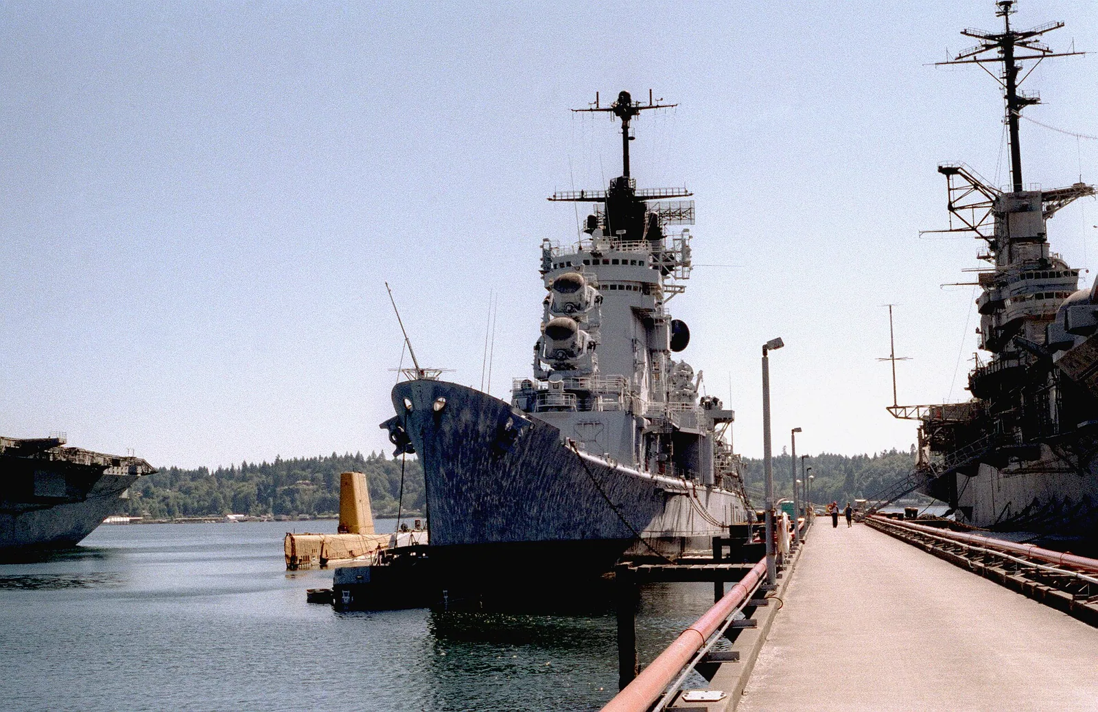 USS Menhaden (SS-377)