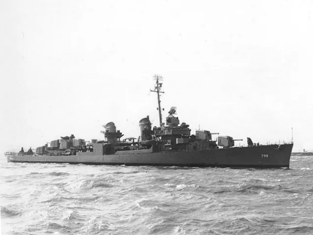 USS Monssen (DD-798)