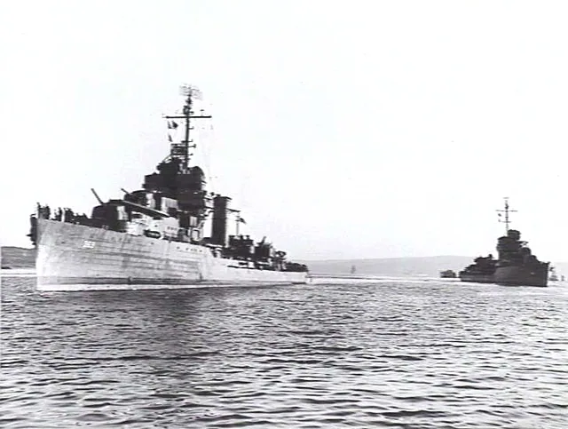 USS Mugford (DD-389)