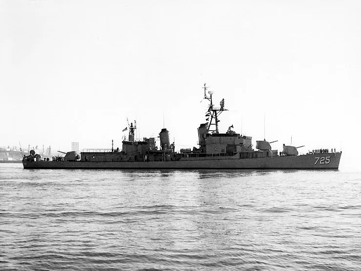 USS O’Brien (DD-725)