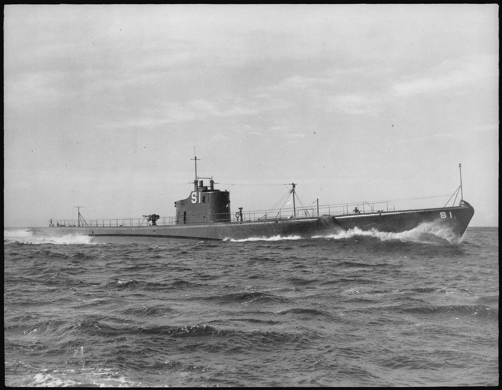 USS Salmon (SS-182)