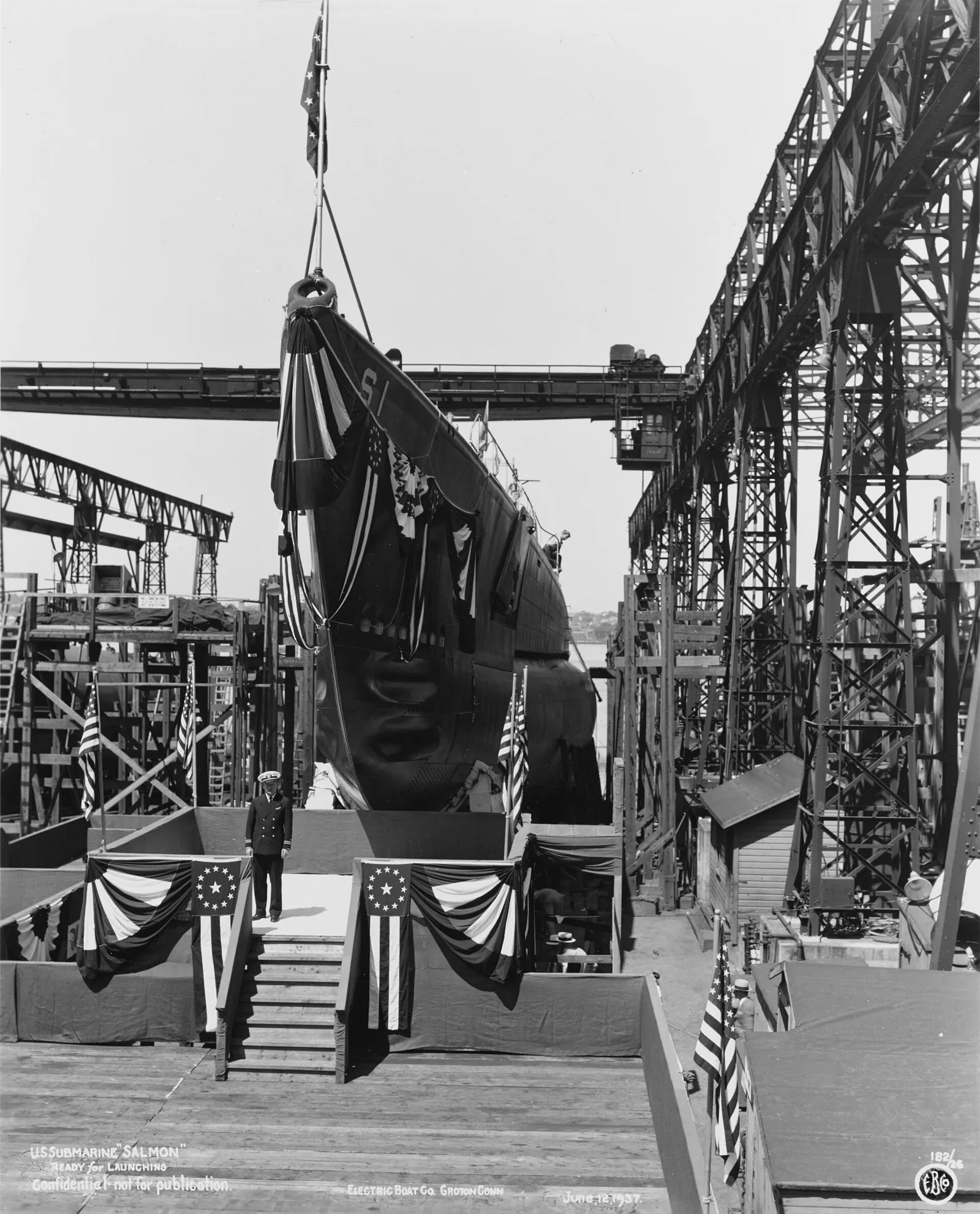 USS Salmon (SS-182)