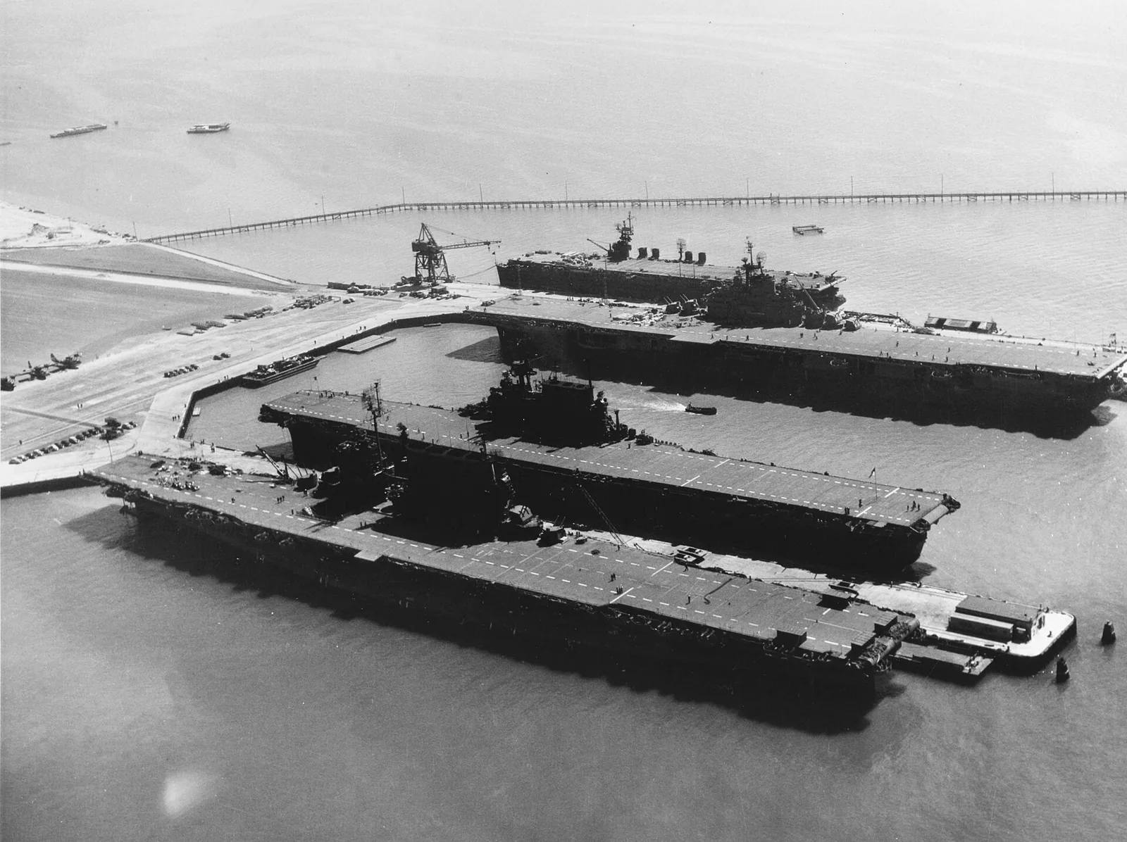 USS San Jacinto (CVL-30)