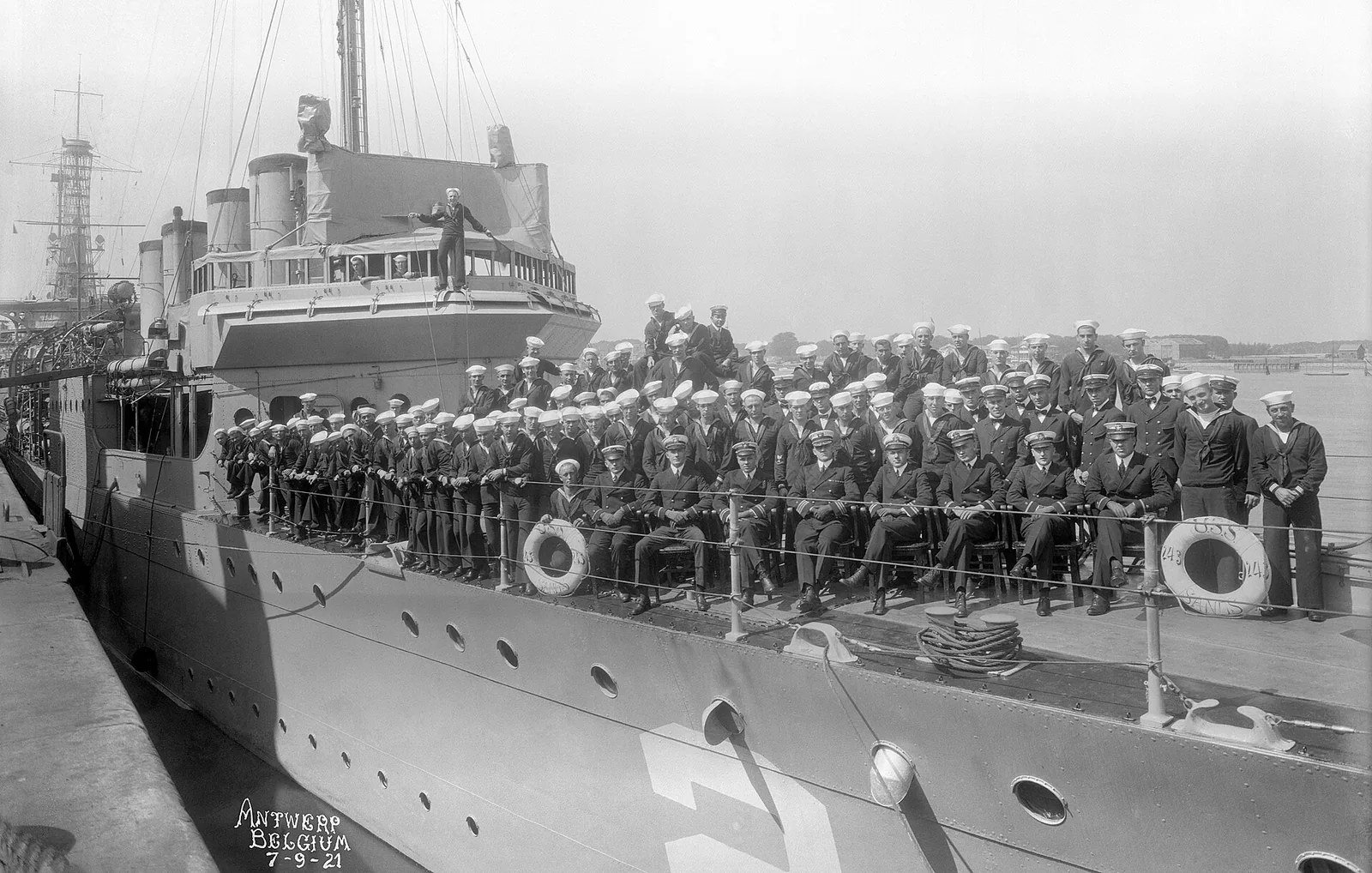 USS Sands (DD-243)