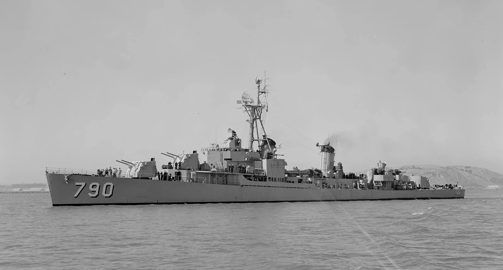 USS Shelton (DD-790)