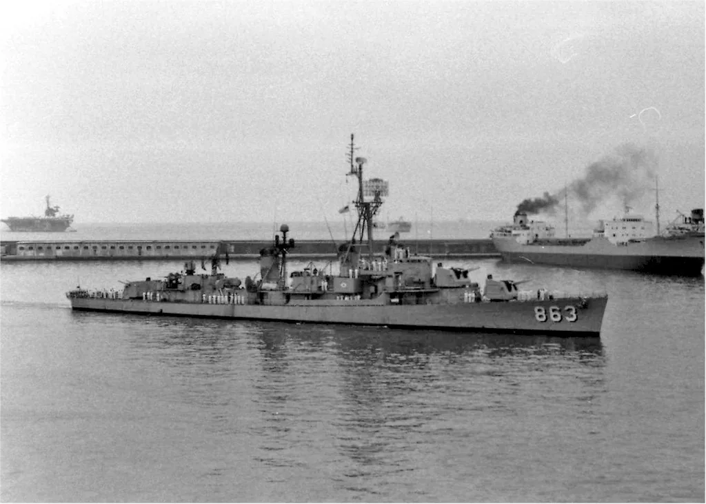 USS Steinaker
