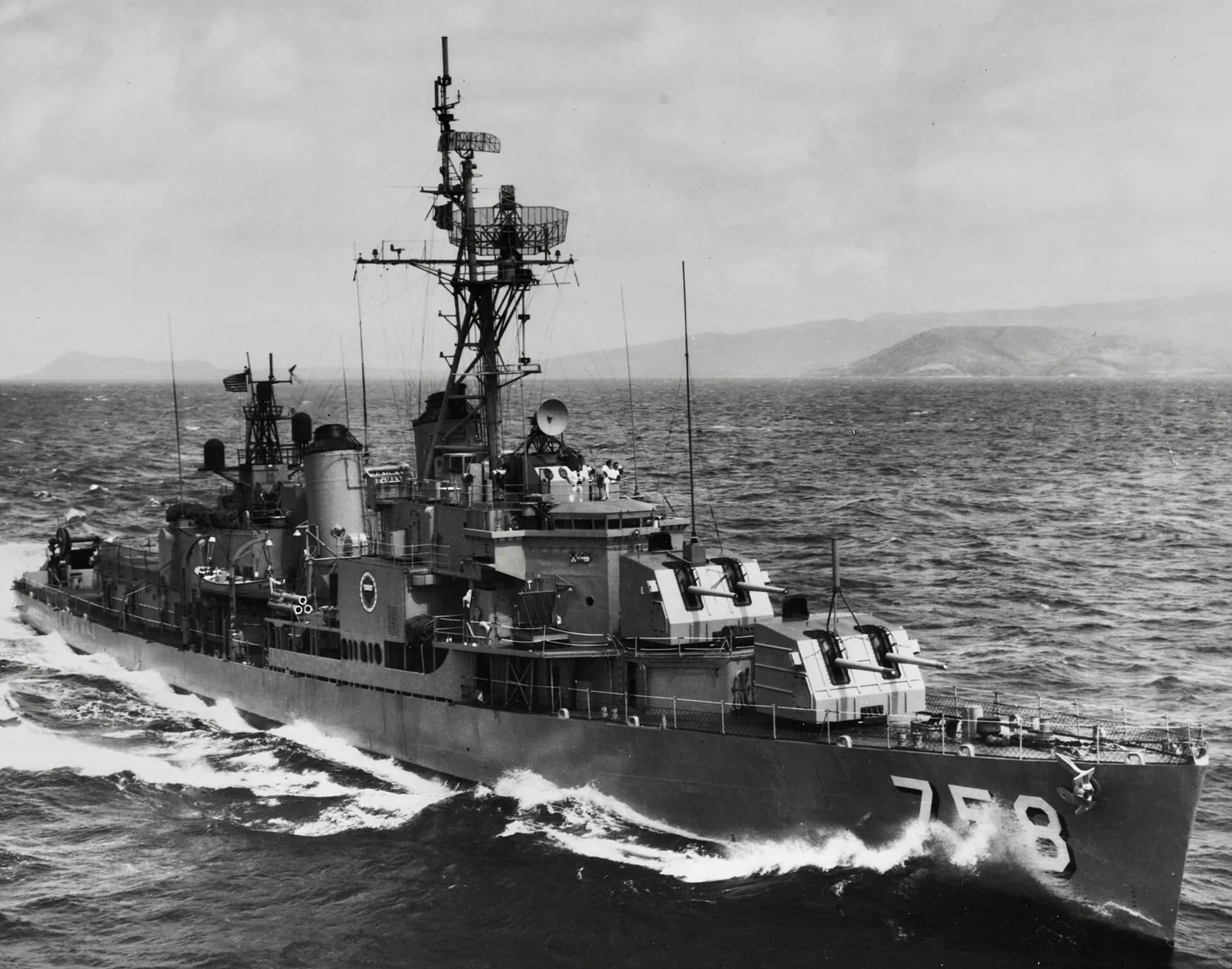 USS Strong (DD-758)