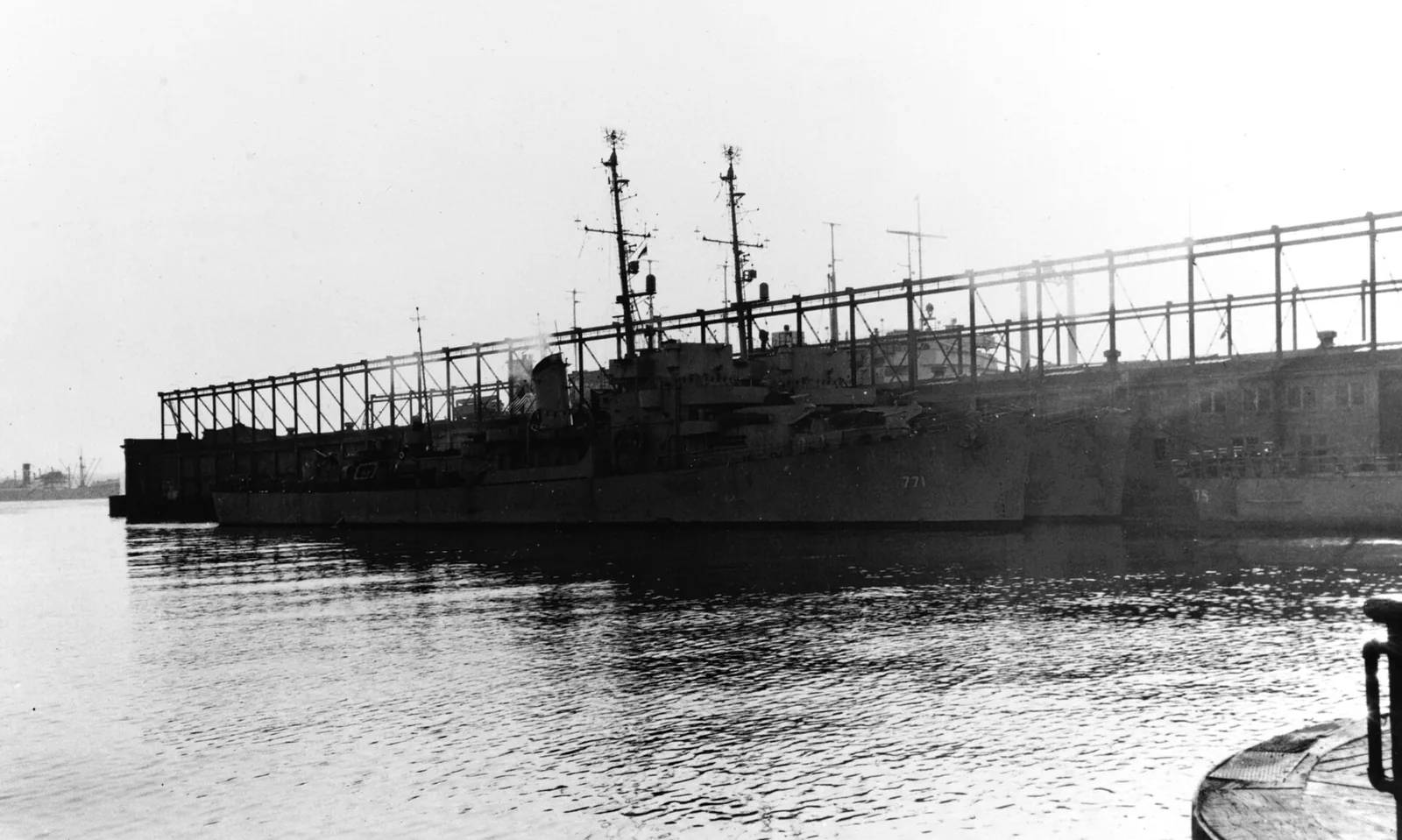 USS Sutton (DE-771)