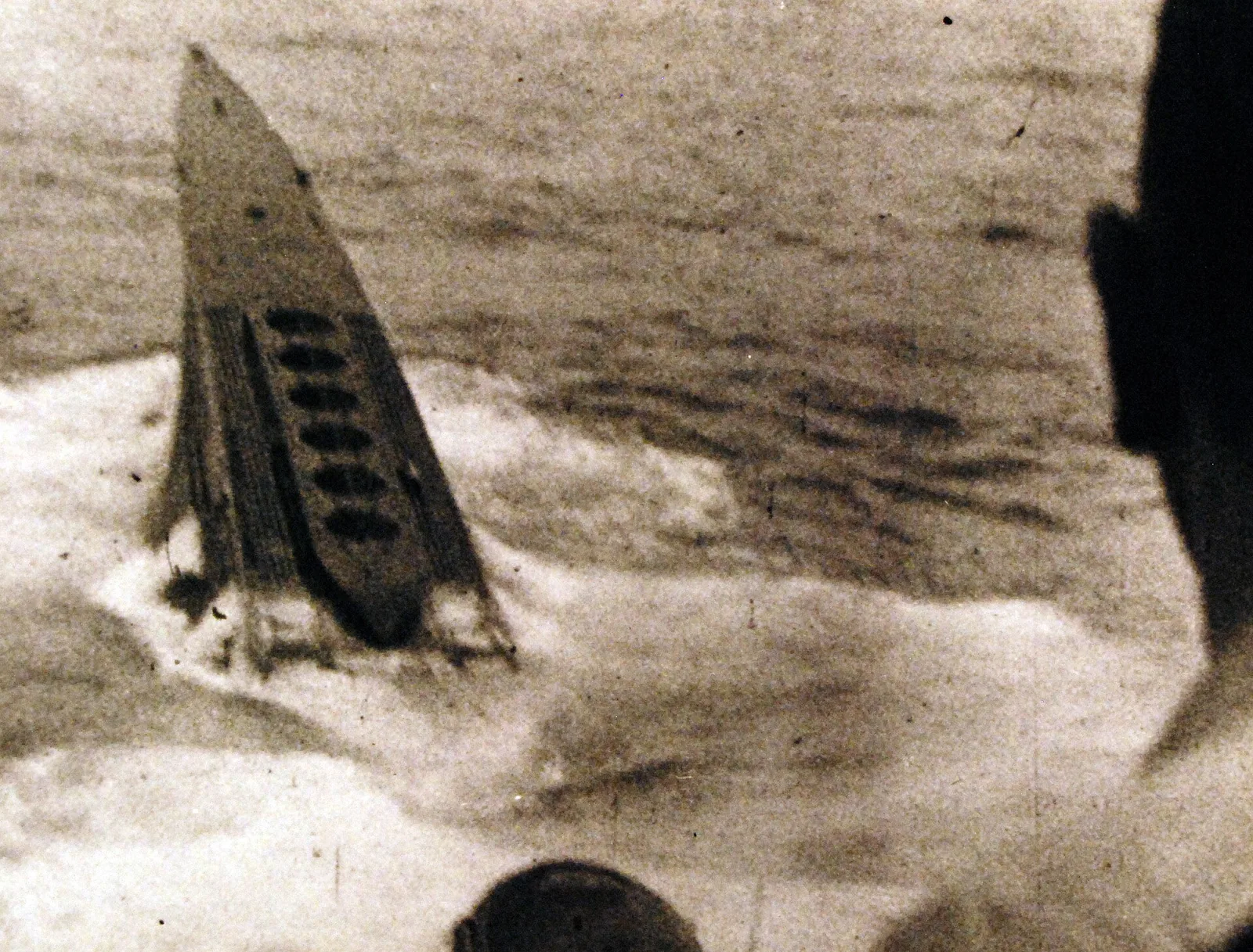 USS Thomas (DE-102)