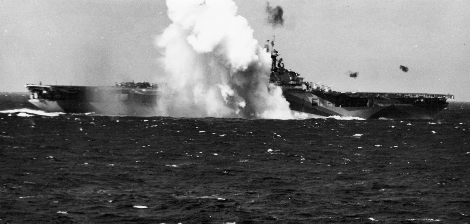 USS Ticonderoga (CV-14)