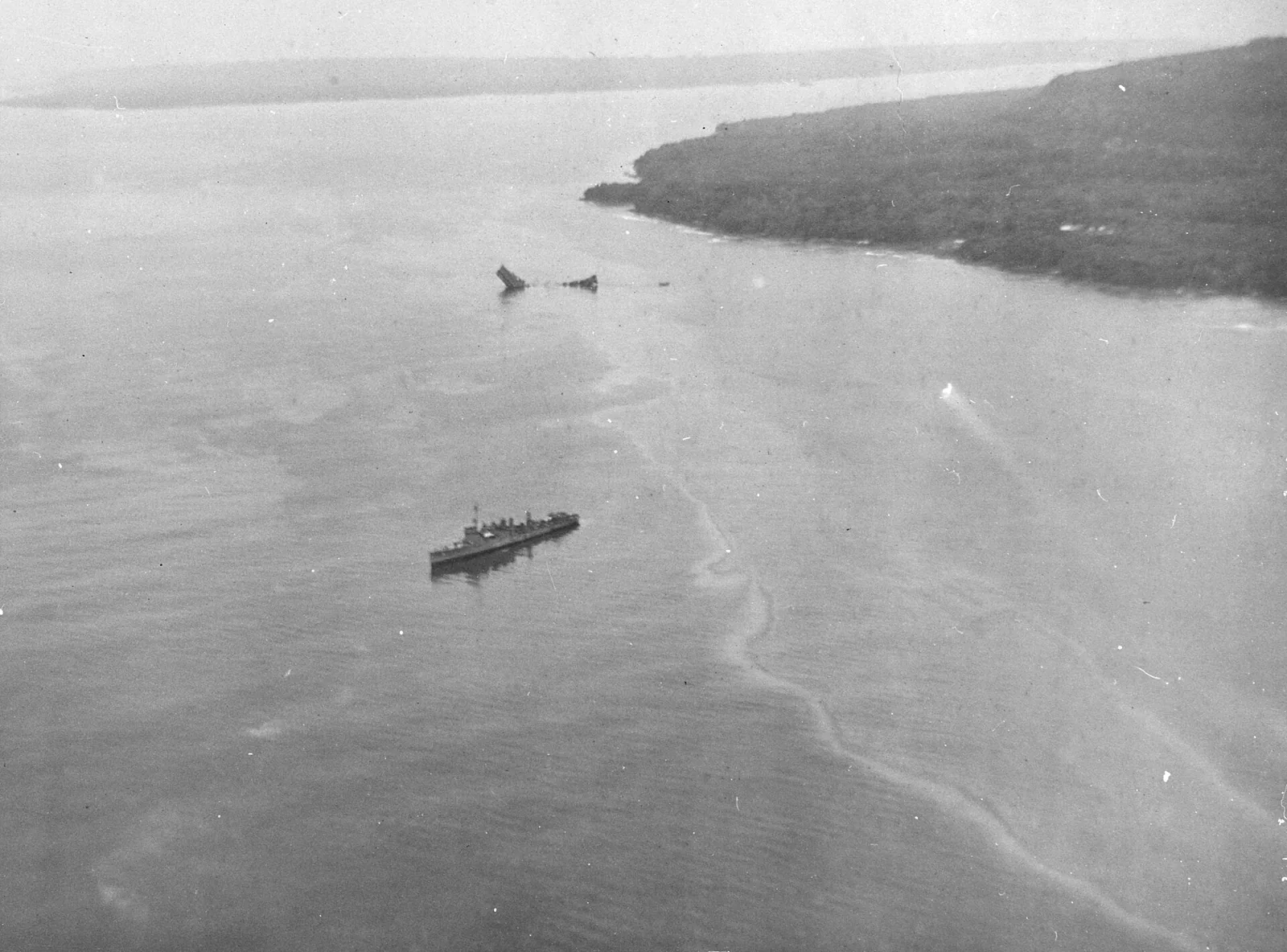 USS Tucker (DD-374)