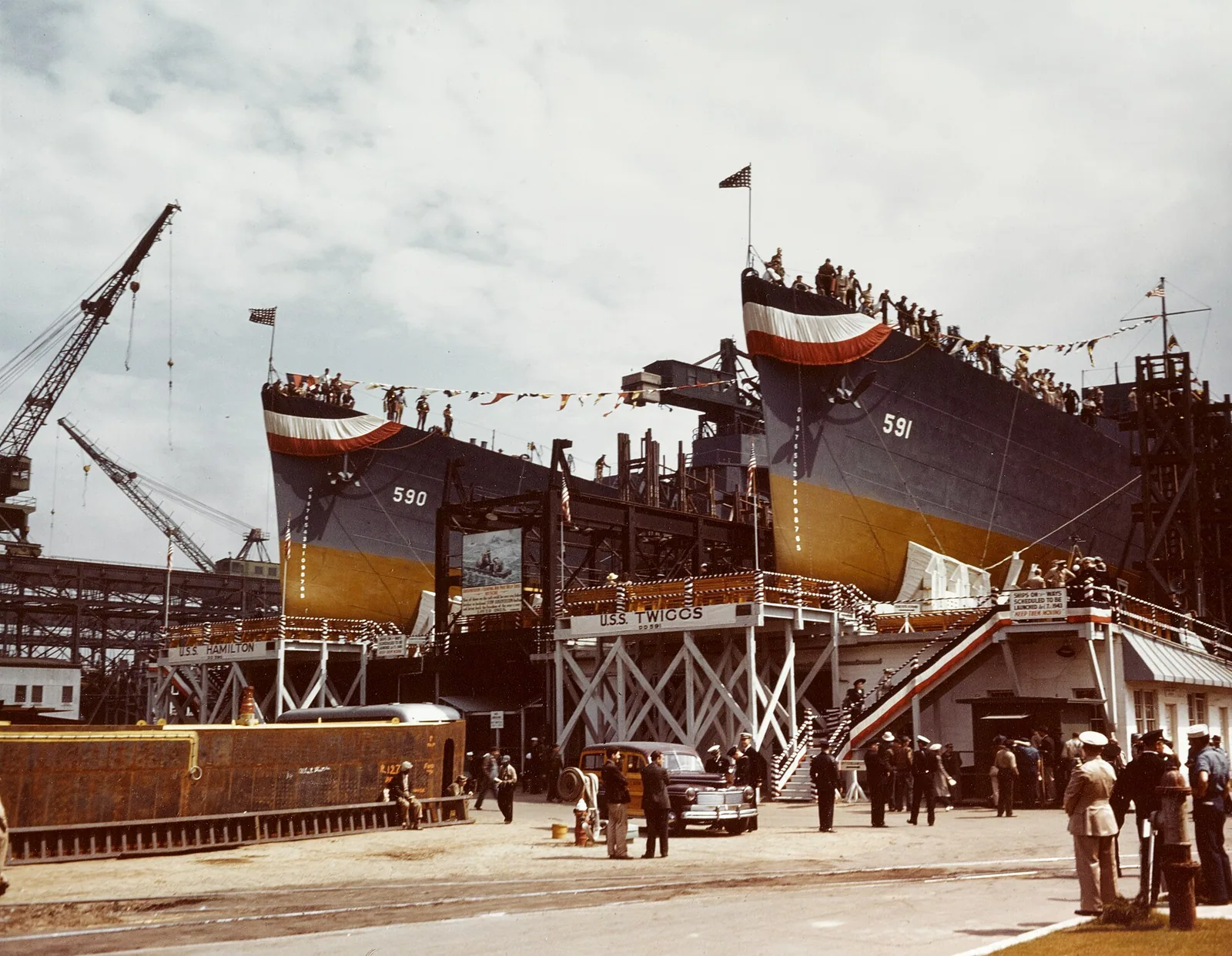 USS Twiggs (DD-591)