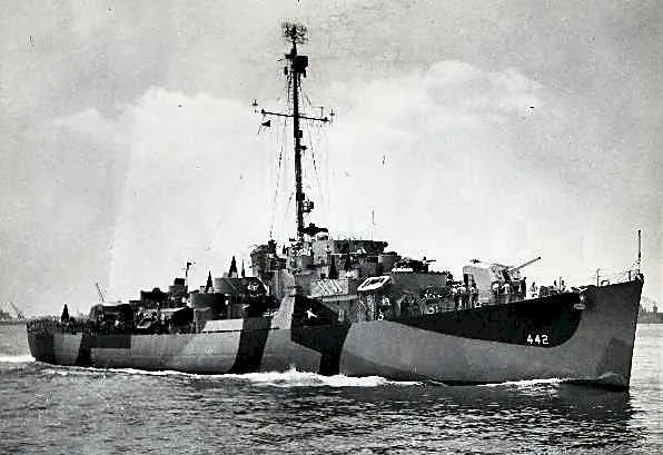 USS Ulvert M. Moore