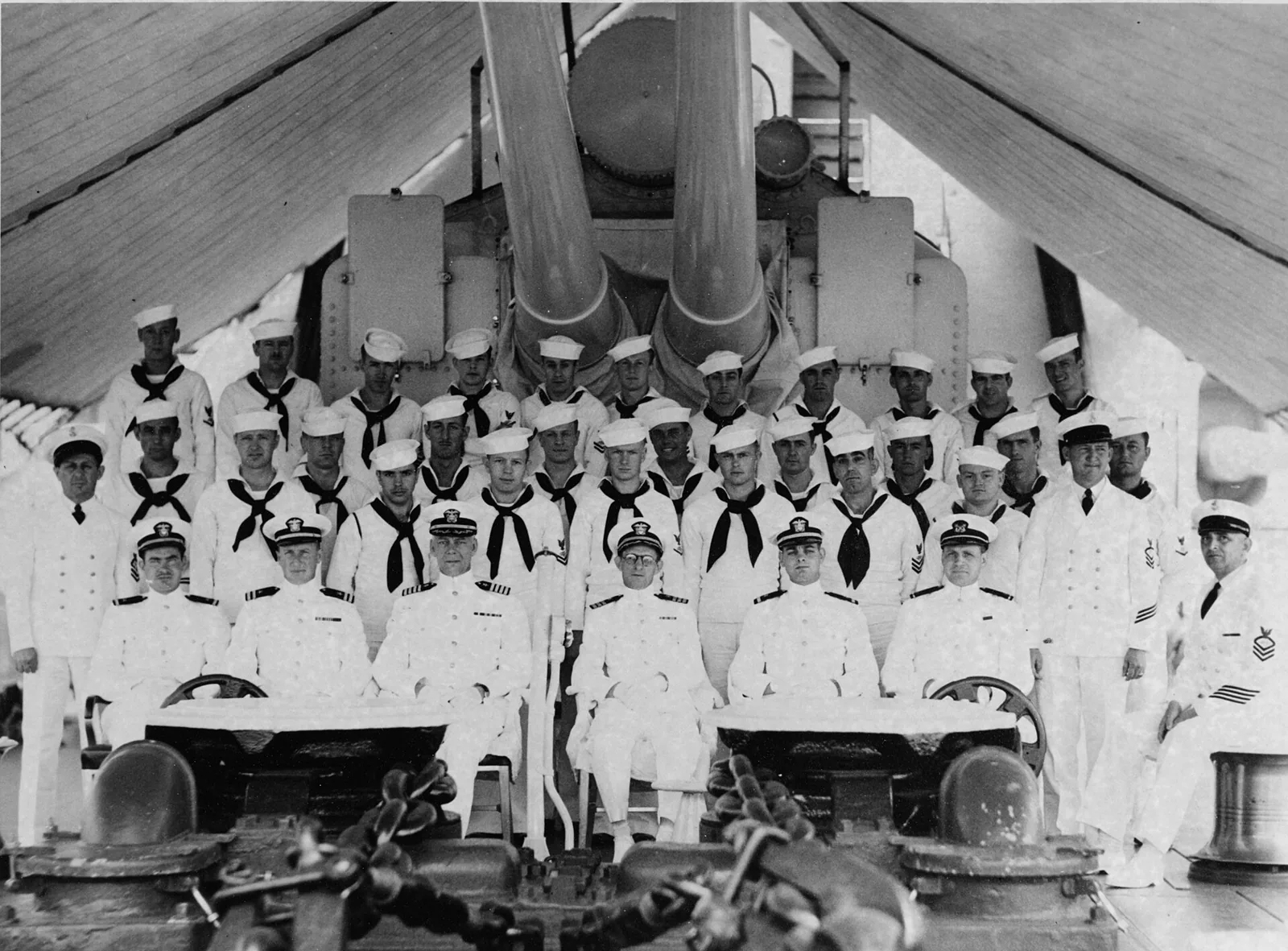 USS Wallace L. Lind