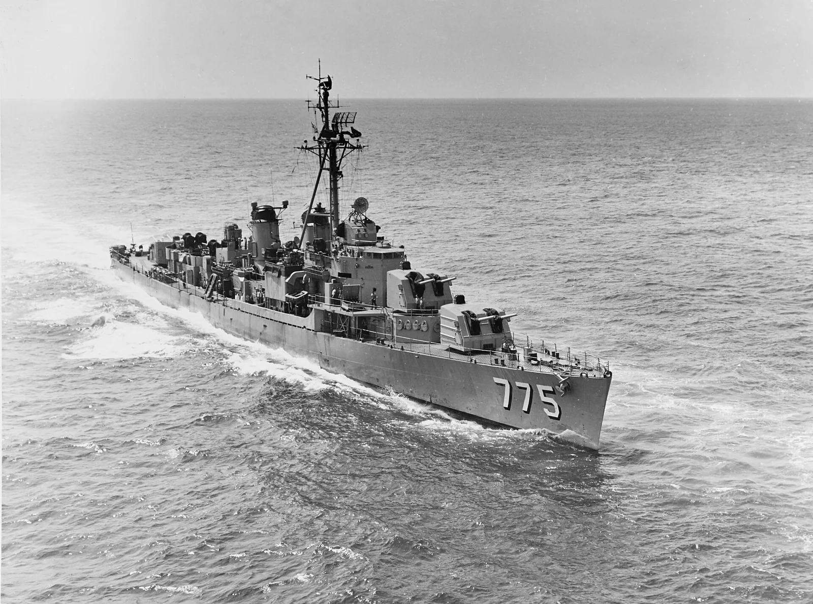 USS Willard Keith (DD-775)